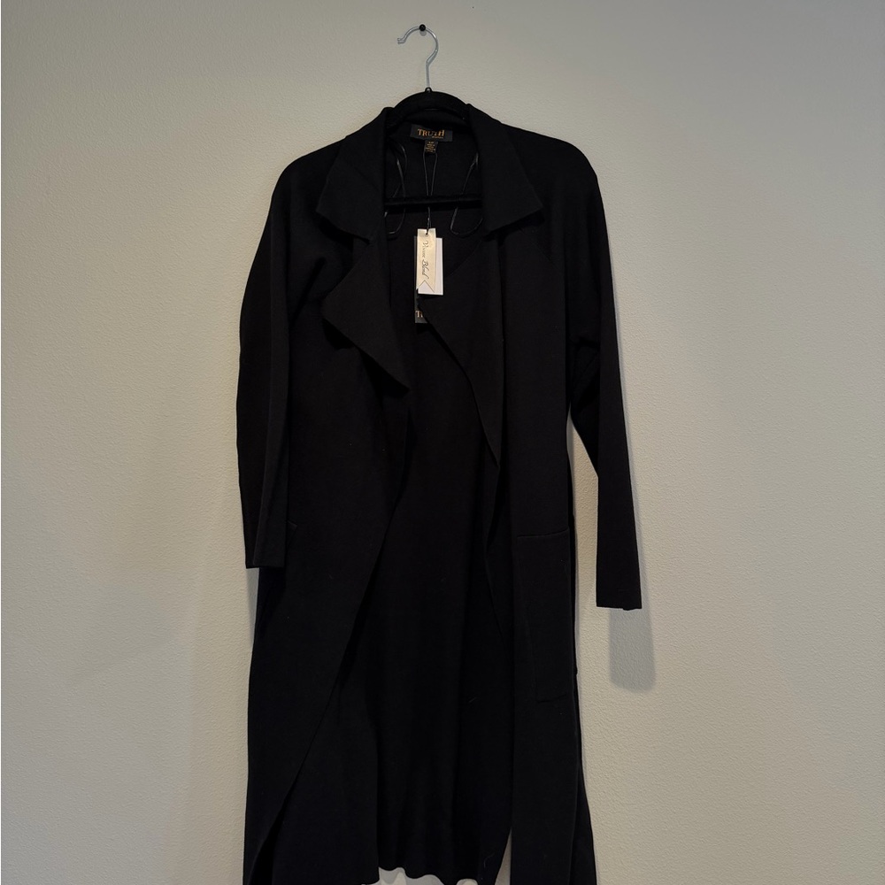 Truth Black Elegant Outerwear